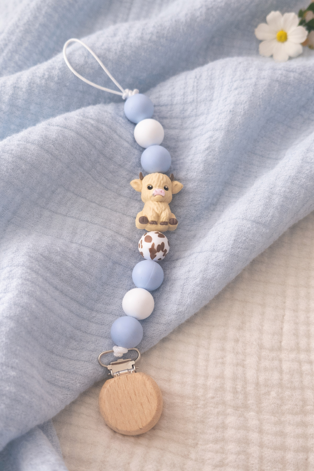 Moozie Highland Cow Clip Blue