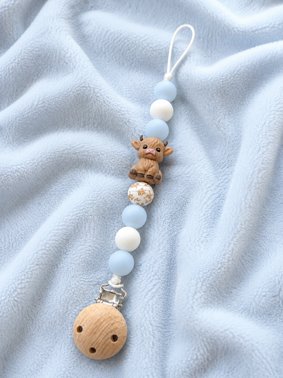 Moozie Highland Cow Clip Blue