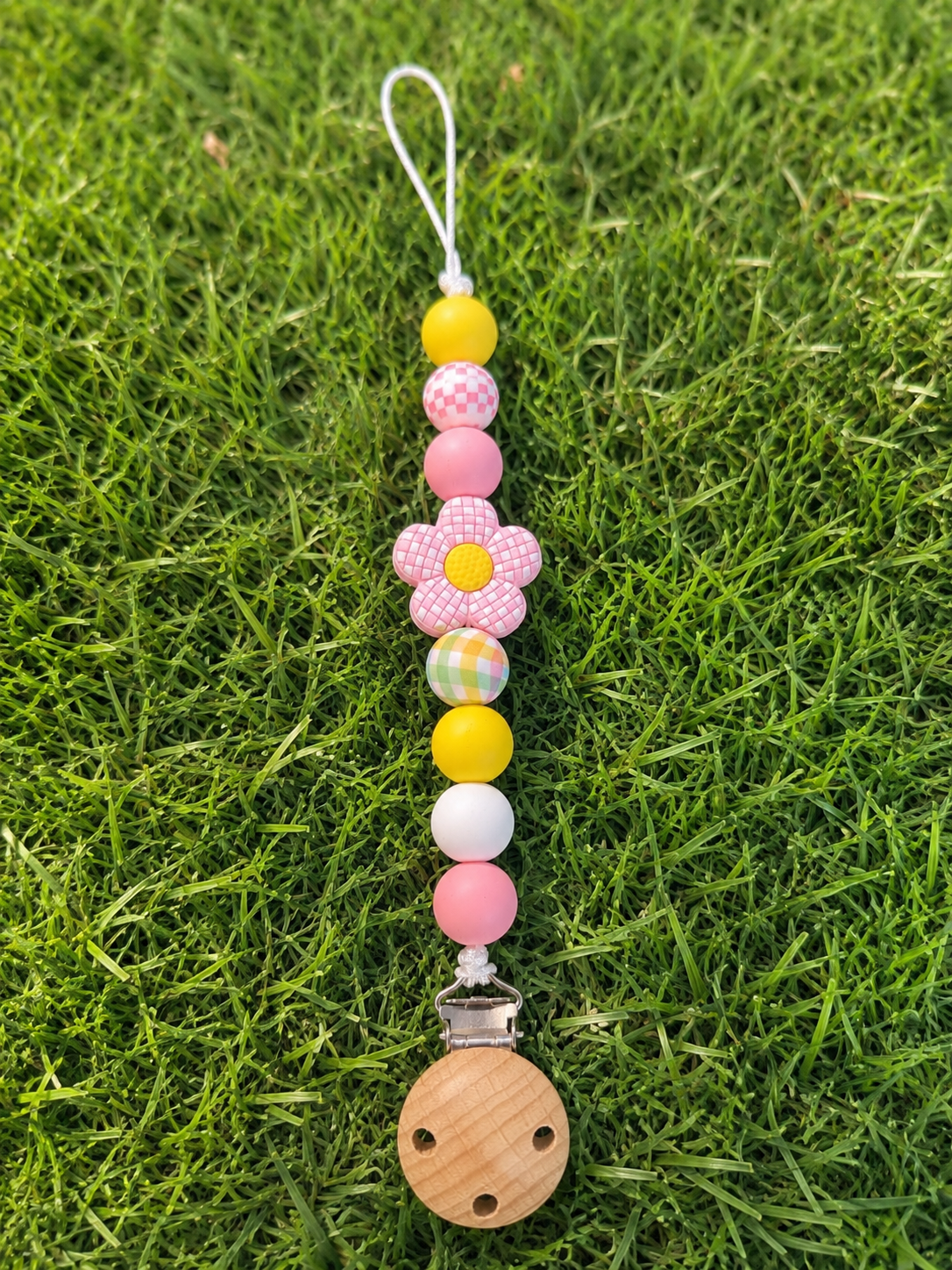Daisy Days Flower Clip 🌸